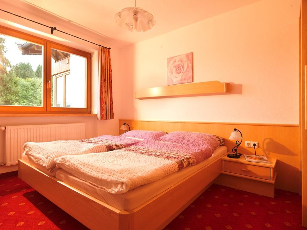 Ferienwohnung Saalbach Фибербрюнн Номер фото