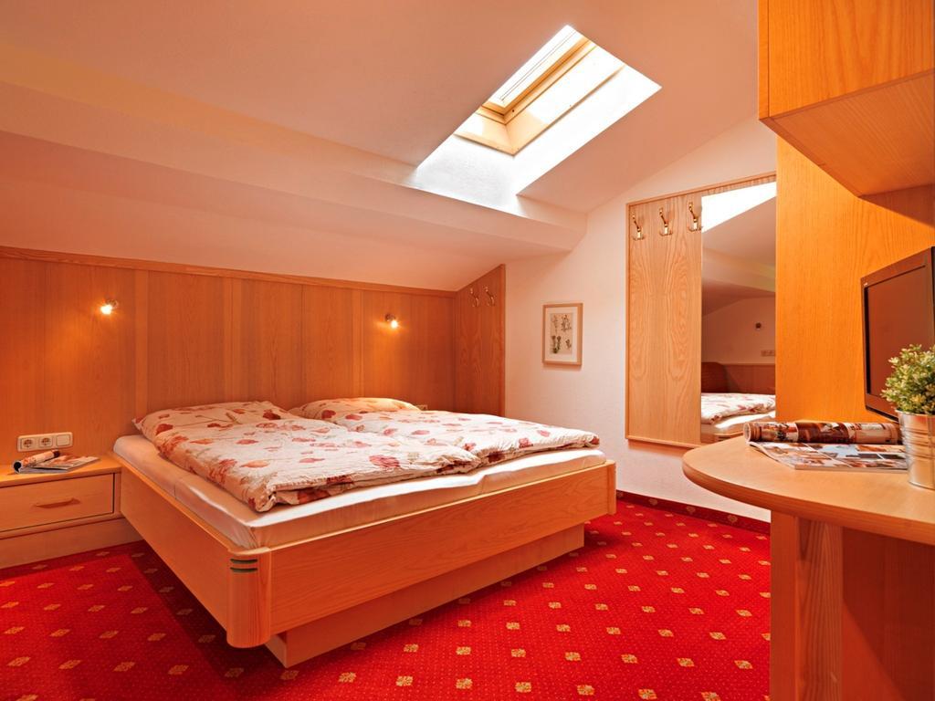Ferienwohnung Saalbach Фибербрюнн Номер фото